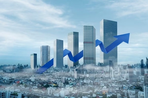 بررسی روند رشد بازار املاک در عمان